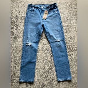 Levi’s 501 original 33x32 buttonfly jeans